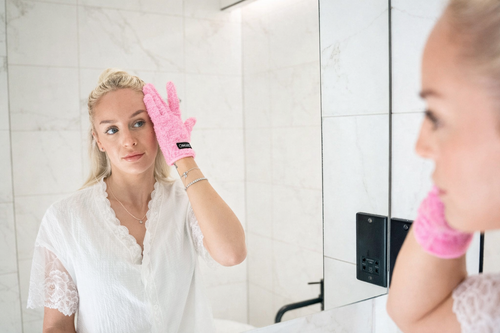 OMG Beauty™ - Sminklemosó kesztyű